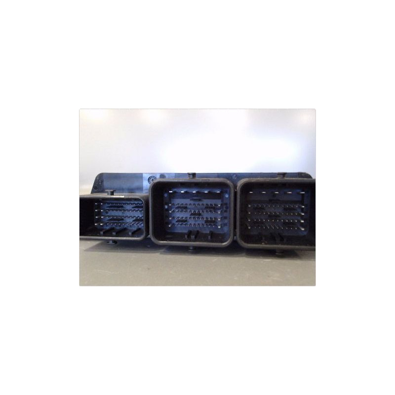CALCULATEUR MOTEUR VOLVO C30