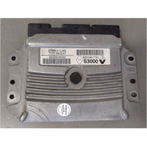 CALCULATEUR MOTEUR RENAULT CLIO