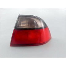 FEU ARRIERE DROIT SAAB 9-5
