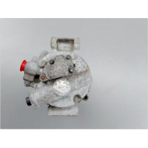COMPRESSEUR AIR CONDITIONNE TOYOTA VERSO