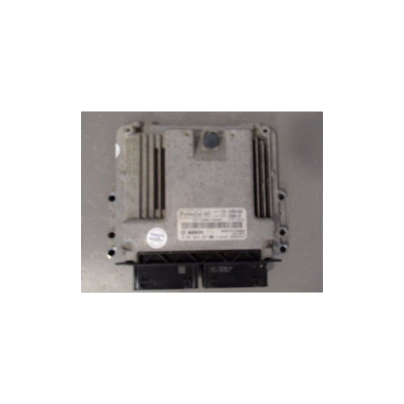 CALCULATEUR MOTEUR FORD FIESTA