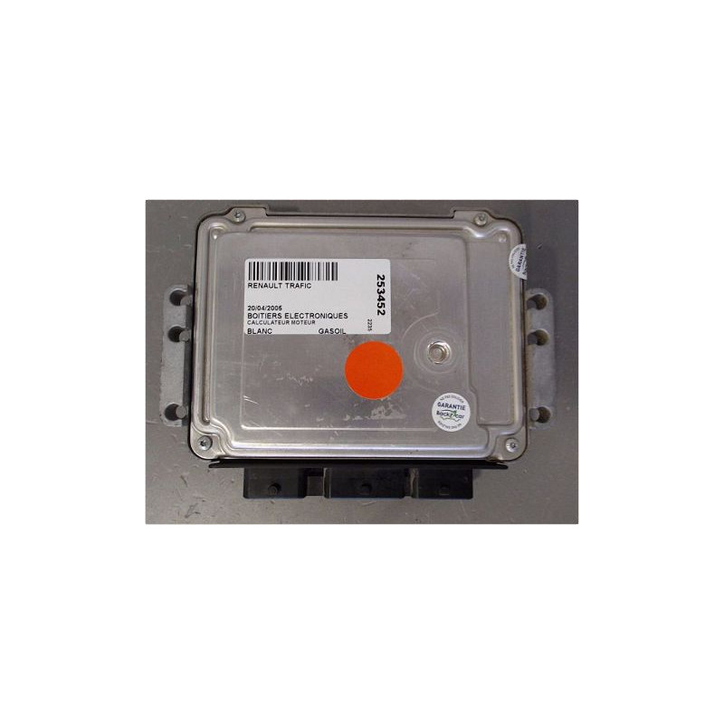 CALCULATEUR MOTEUR RENAULT TRAFIC