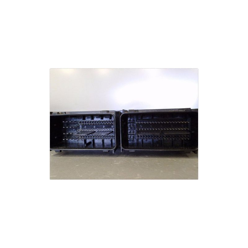 CALCULATEUR MOTEUR FORD FIESTA