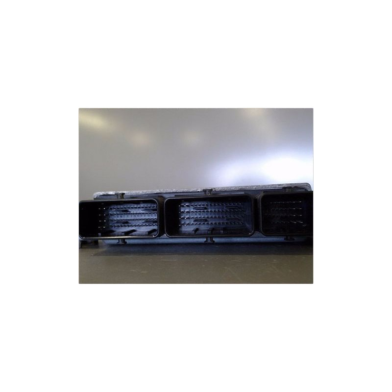 CALCULATEUR MOTEUR RENAULT MEGANE