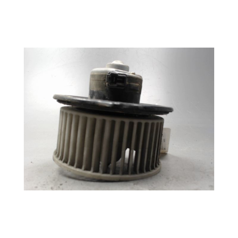 MOTEUR VENTILATEUR CHAUFFAGE TOYOTA L.CRUISER