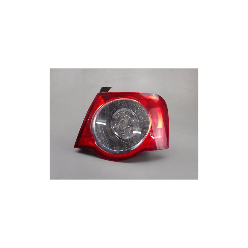 FEU ARRIERE DROIT VOLKSWAGEN PASSAT