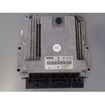 CALCULATEUR MOTEUR RENAULT MASTER