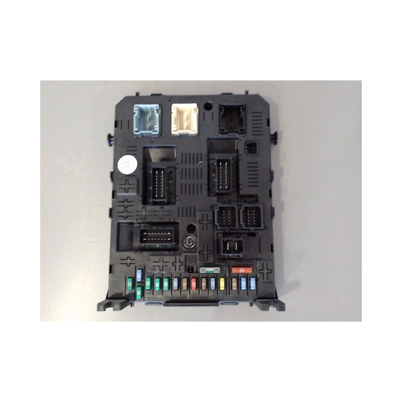 BOITIER GESTION HABITACLE PEUGEOT 307