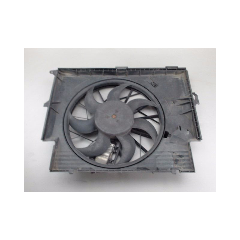 MOTEUR VENTILATEUR RADIATEUR B.M.W. SERIE 1