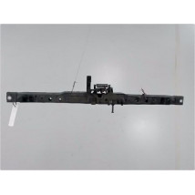 TRAVERSE SUPERIEURE ARMATURE AVANT TOYOTA RAV4