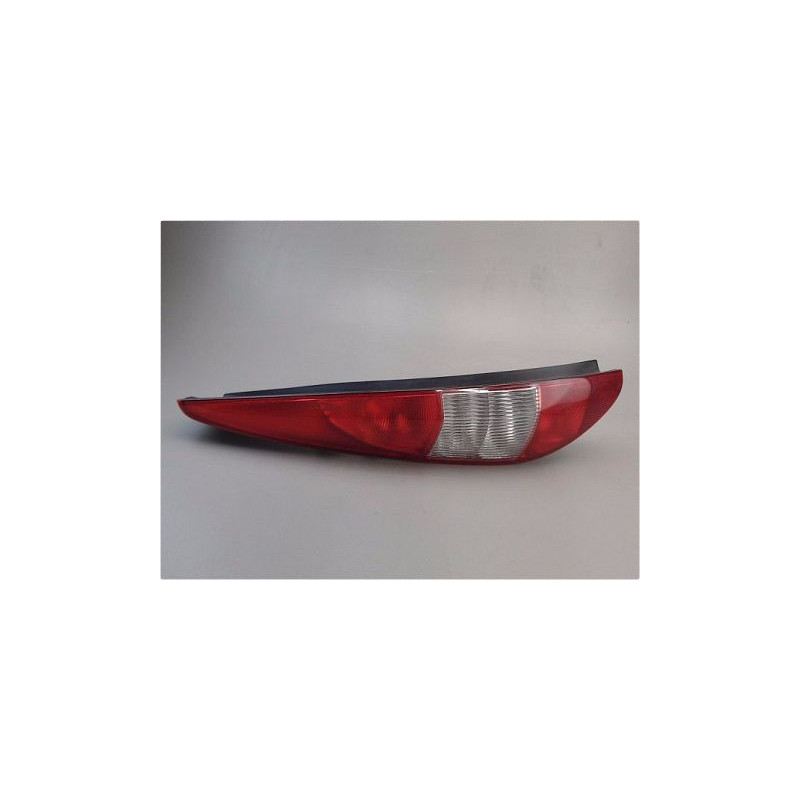 FEU ARRIERE GAUCHE  FORD MONDEO