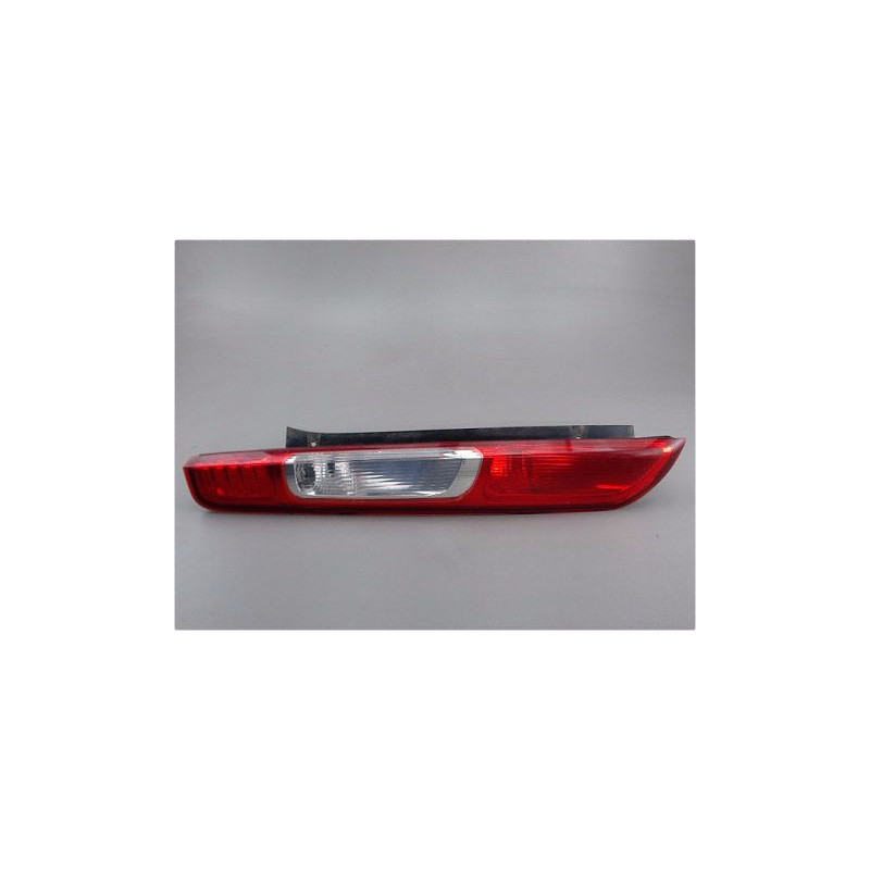 FEU ARRIERE GAUCHE  FORD FOCUS