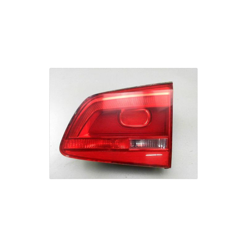 FEU ARRIERE INTERIEUR DROIT VOLKSWAGEN TOURAN II 10-15