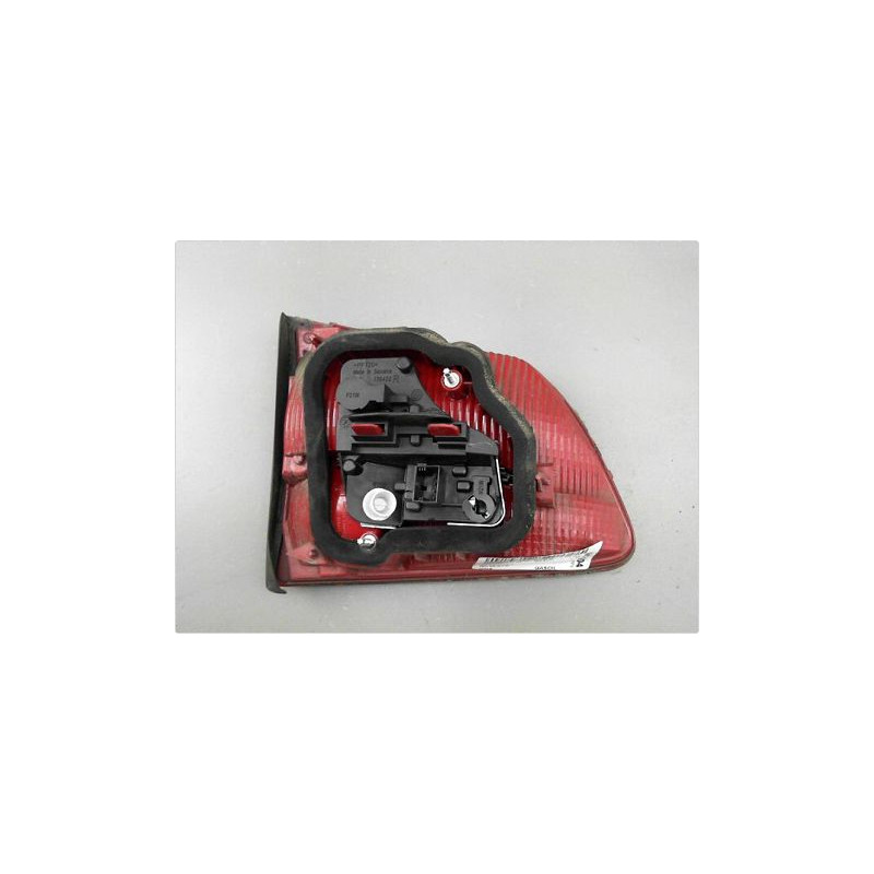 FEU ARRIERE INTERIEUR DROIT VOLKSWAGEN TOURAN II 10-15