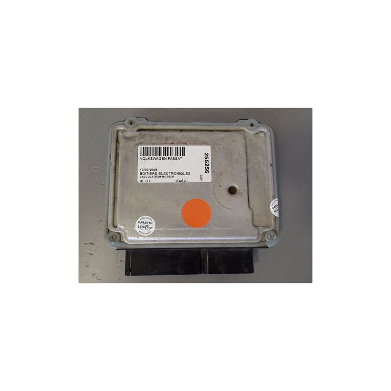 CALCULATEUR MOTEUR VOLKSWAGEN PASSAT