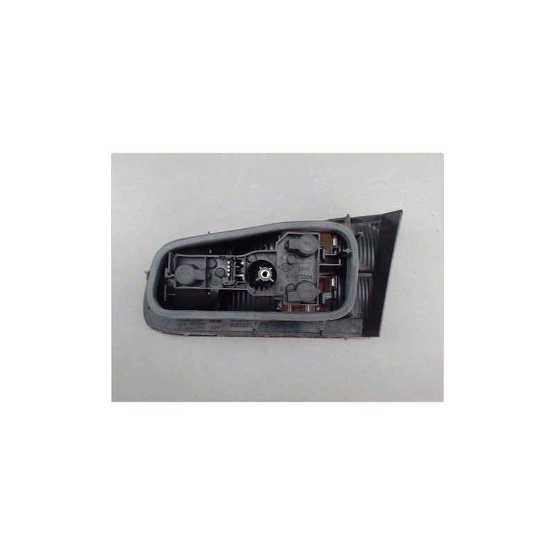 FEU ARRIERE INTERIEUR GAUCHE RENAULT LAGUNA