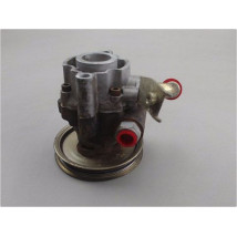 POMPE DIRECTION ASSISTEE ROVER 25