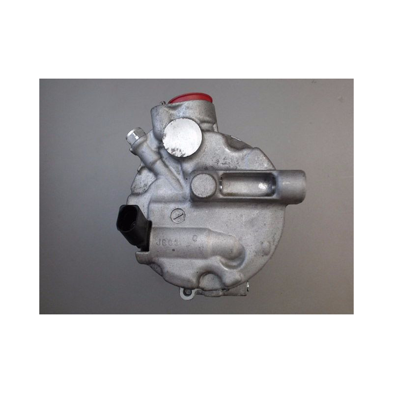 COMPRESSEUR AIR CONDITIONNE VOLKSWAGEN POLO