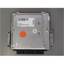 CALCULATEUR MOTEUR RENAULT TRAFIC