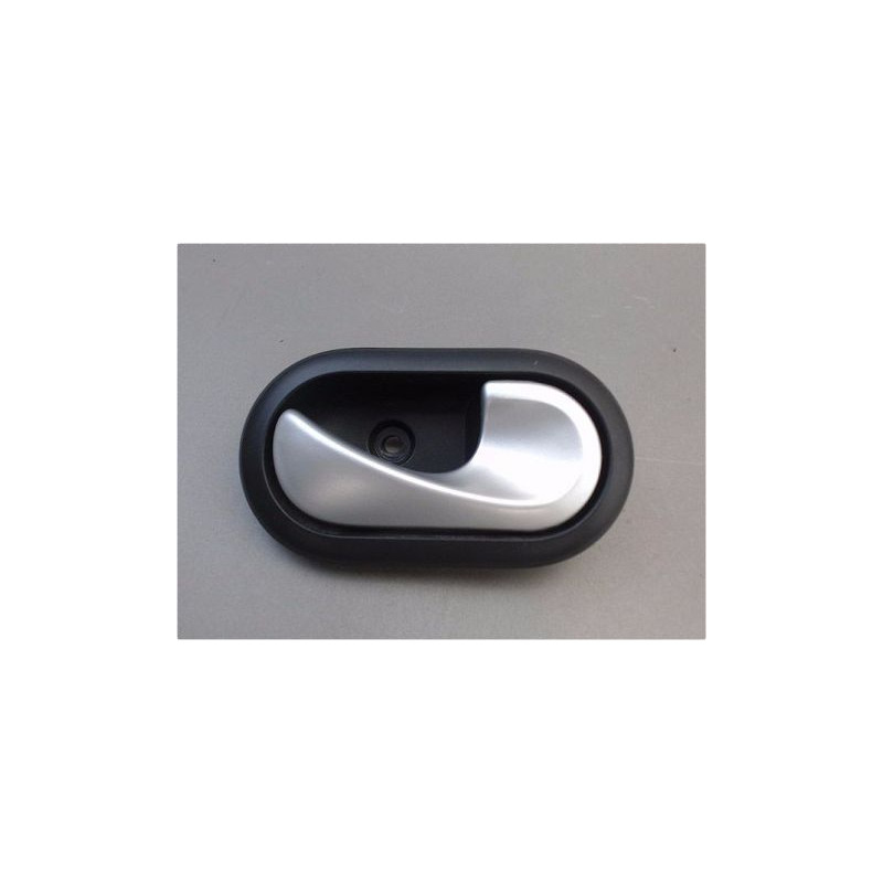 POIGNEE INTERIEURE PORTE AVANT DROIT DACIA DUSTER 10-13