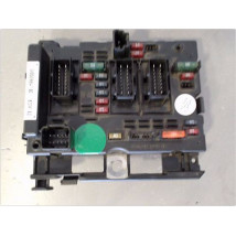 BOITE A FUSIBLES PEUGEOT 307