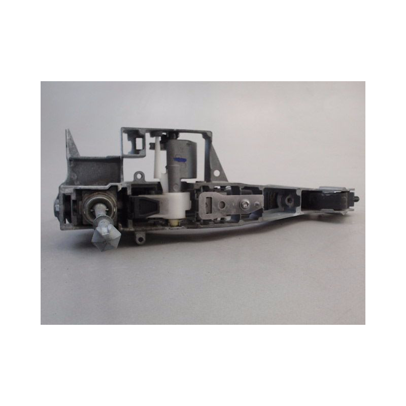 POIGNEE EXTERIEURE PORTE AVANT GAUCHE PEUGEOT 5008