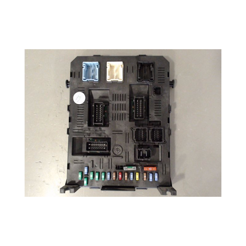 BOITIER GESTION HABITACLE PEUGEOT 307
