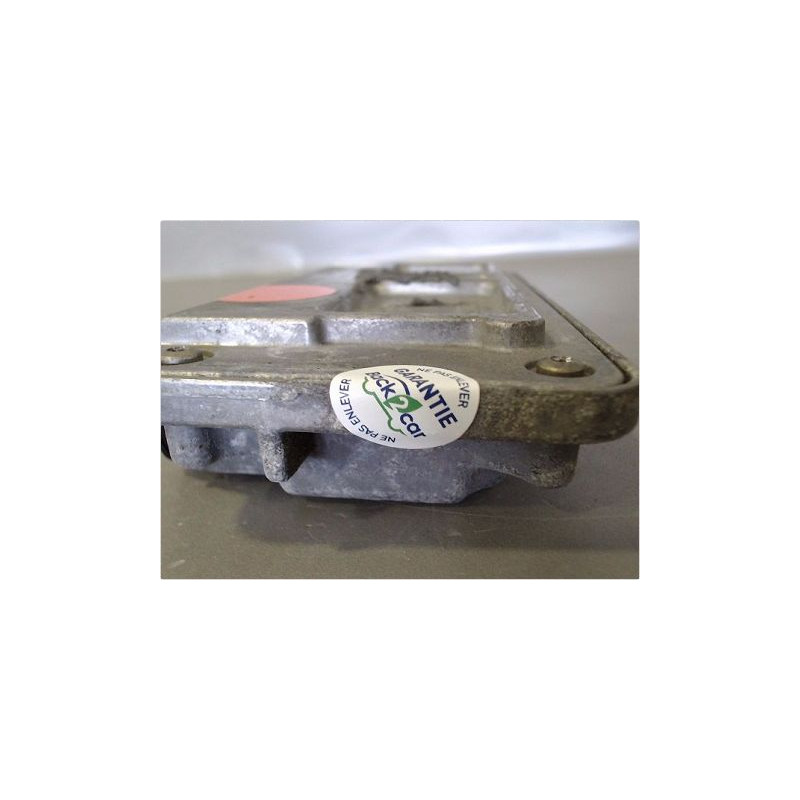 CALCULATEUR MOTEUR VOLKSWAGEN POLO