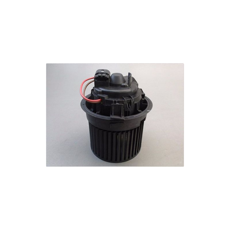 MOTEUR VENTILATEUR CHAUFFAGE DACIA LOGAN