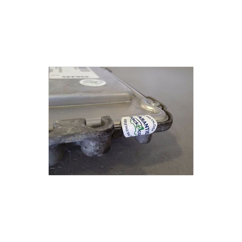 CALCULATEUR MOTEUR RENAULT MEGANE
