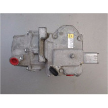 COMPRESSEUR AIR CONDITIONNE TOYOTA YARIS