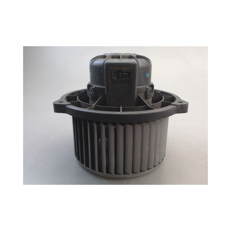 MOTEUR VENTILATEUR CHAUFFAGE KIA RIO