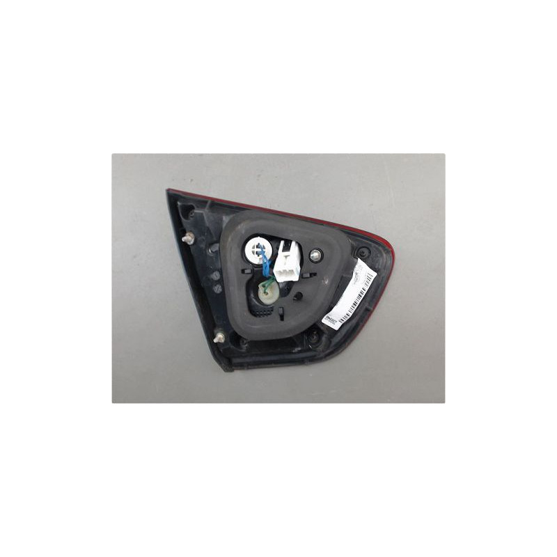 FEU ARRIERE INTERIEUR DROIT KIA RIO