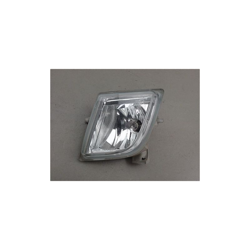 PHARE ANTIBROUILLARD AVANT GAUCHE MAZDA 6