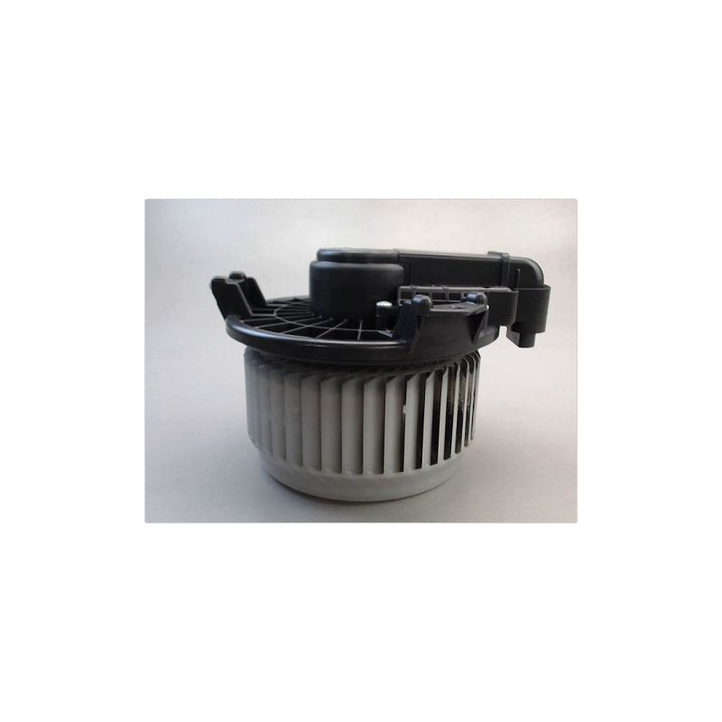 MOTEUR VENTILATEUR CHAUFFAGE TOYOTA YARIS