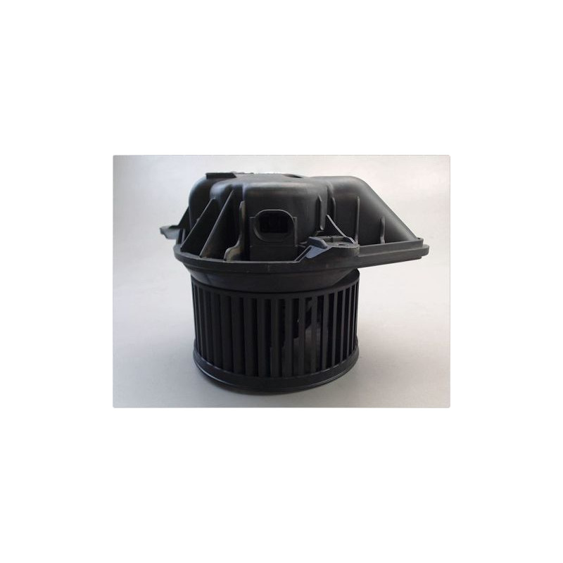 MOTEUR VENTILATEUR CHAUFFAGE RENAULT TRAFIC