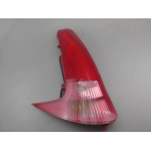 FEU ARRIERE GAUCHE  PEUGEOT 206