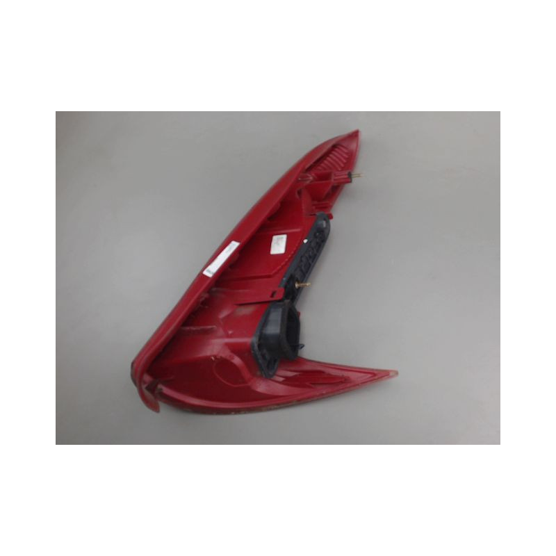 FEU ARRIERE GAUCHE  PEUGEOT 206