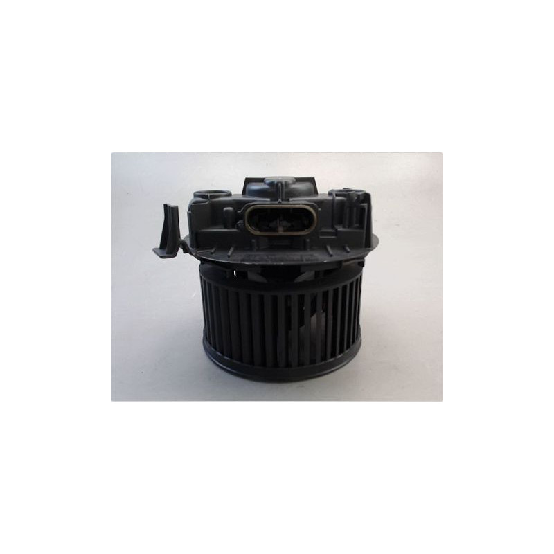 MOTEUR VENTILATEUR CHAUFFAGE NISSAN MICRA