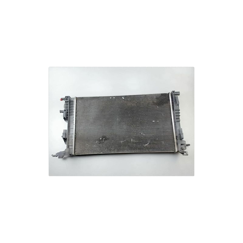 RADIATEUR RENAULT MEGANE