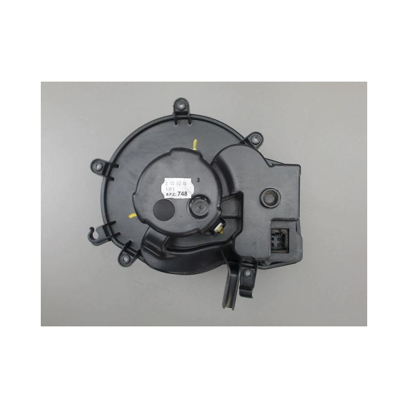 MOTEUR VENTILATEUR CHAUFFAGE MERCEDES CLK