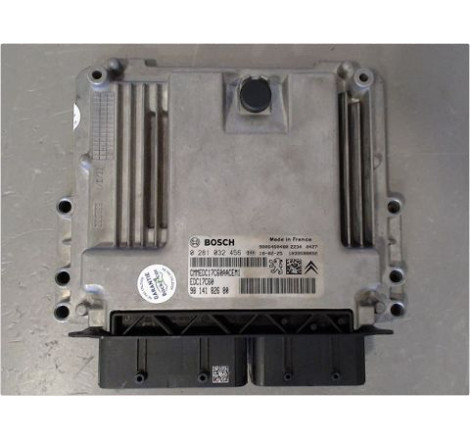 CALCULATEUR MOTEUR