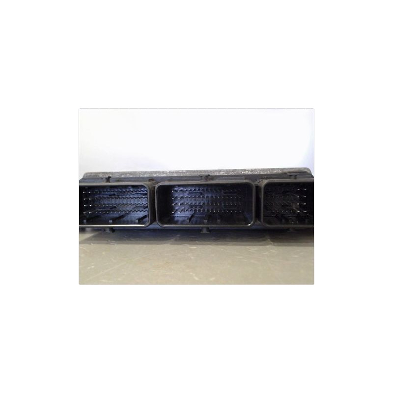 CALCULATEUR MOTEUR RENAULT MEGANE