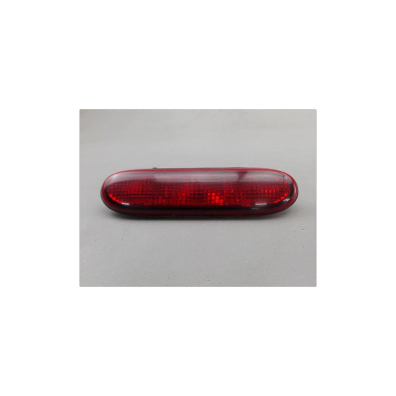FEUX STOP SUPPLEMENTAIRE RENAULT CLIO