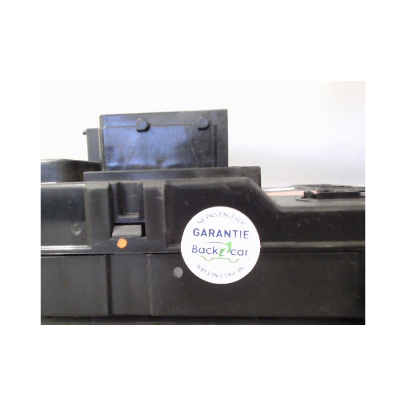 BOITIER GESTION HABITACLE PEUGEOT 206