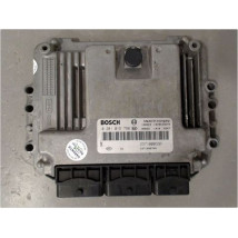 CALCULATEUR MOTEUR RENAULT MEGANE