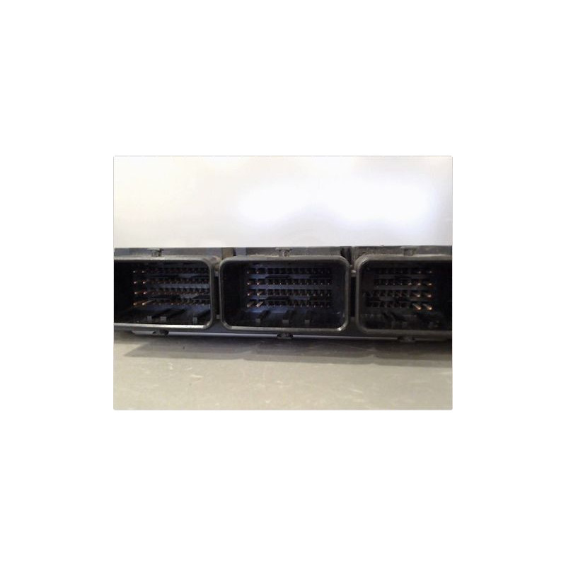 CALCULATEUR MOTEUR RENAULT MEGANE