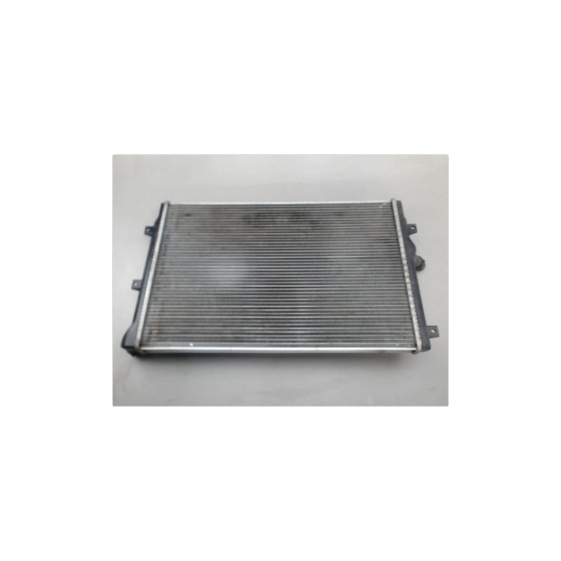 RADIATEUR VOLKSWAGEN PASSAT