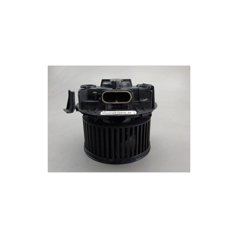MOTEUR VENTILATEUR CHAUFFAGE NISSAN MICRA