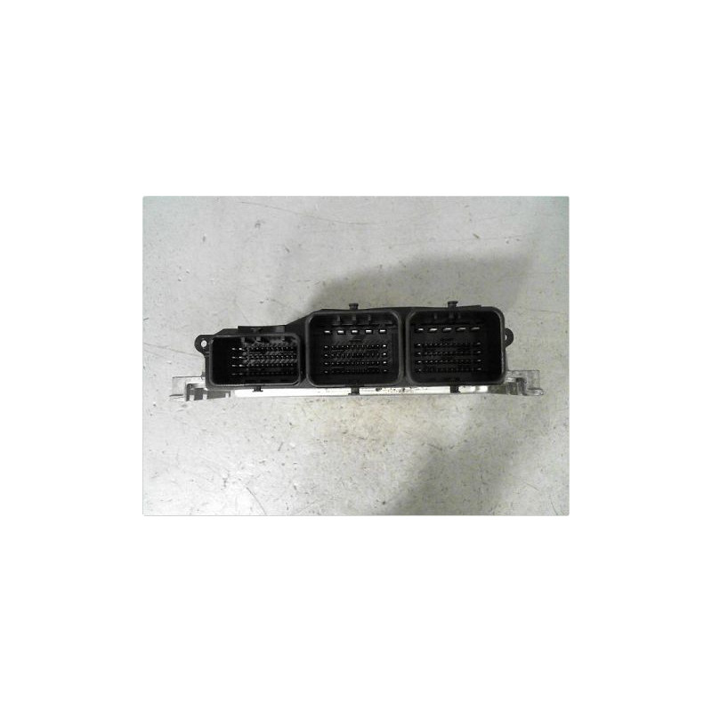 CALCULATEUR MOTEUR PEUGEOT 208 12-15
